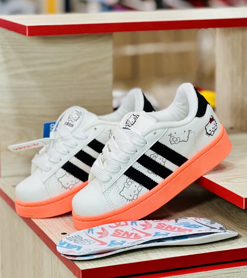 ADIDAS CAMPUS HELLO KITY