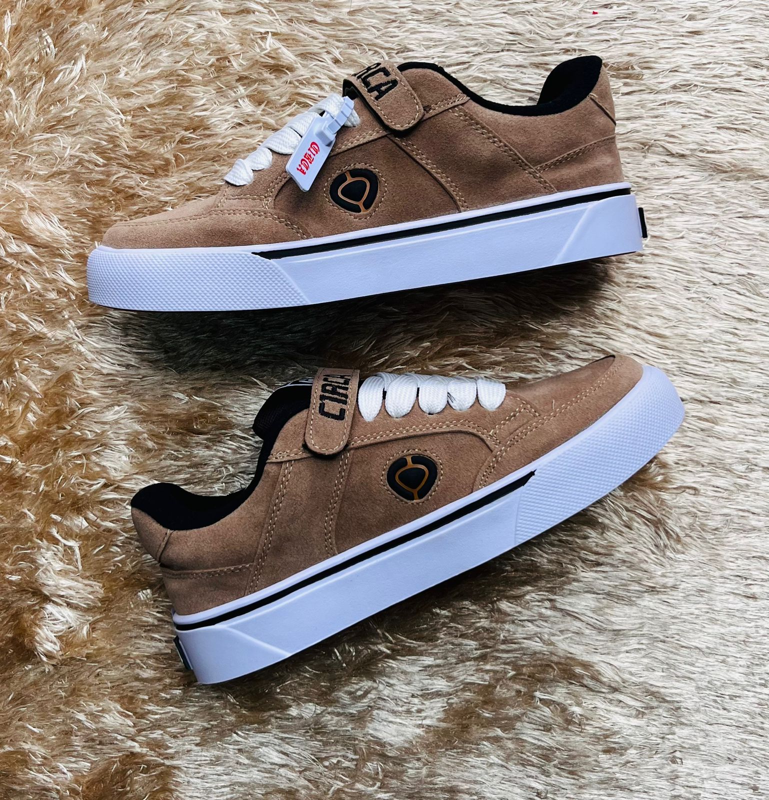 CIRCA UNSEX SUELA EVA